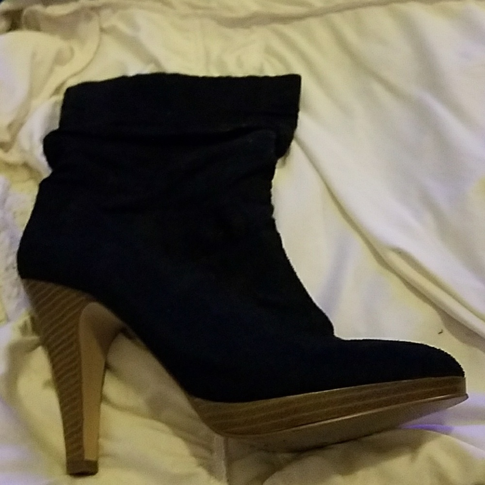 Black high heeled boots